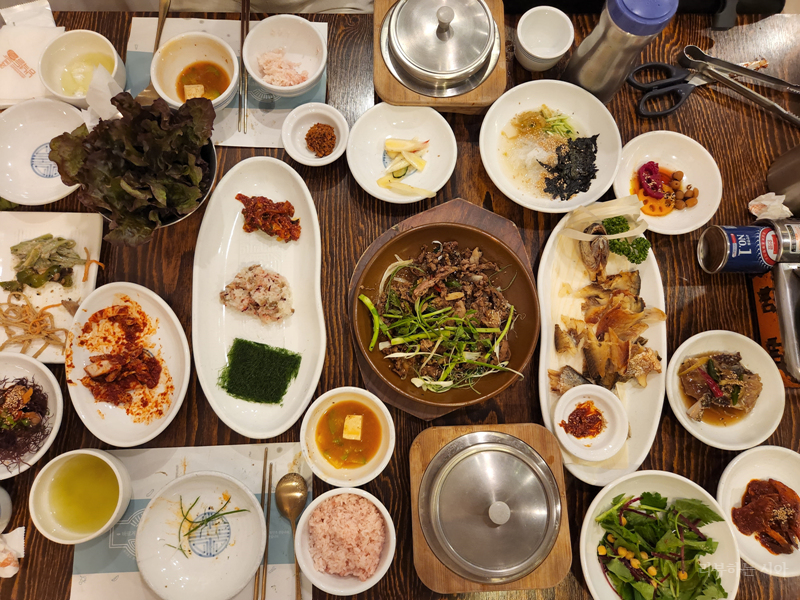 남녘들-밥상-푸짐한-한상