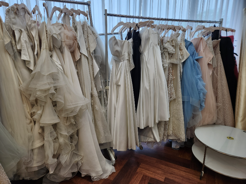 셀럽비비 스튜디오 드레스