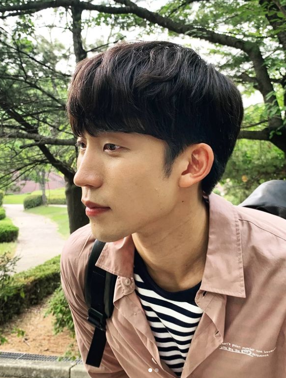 배우-이상이-옆모습