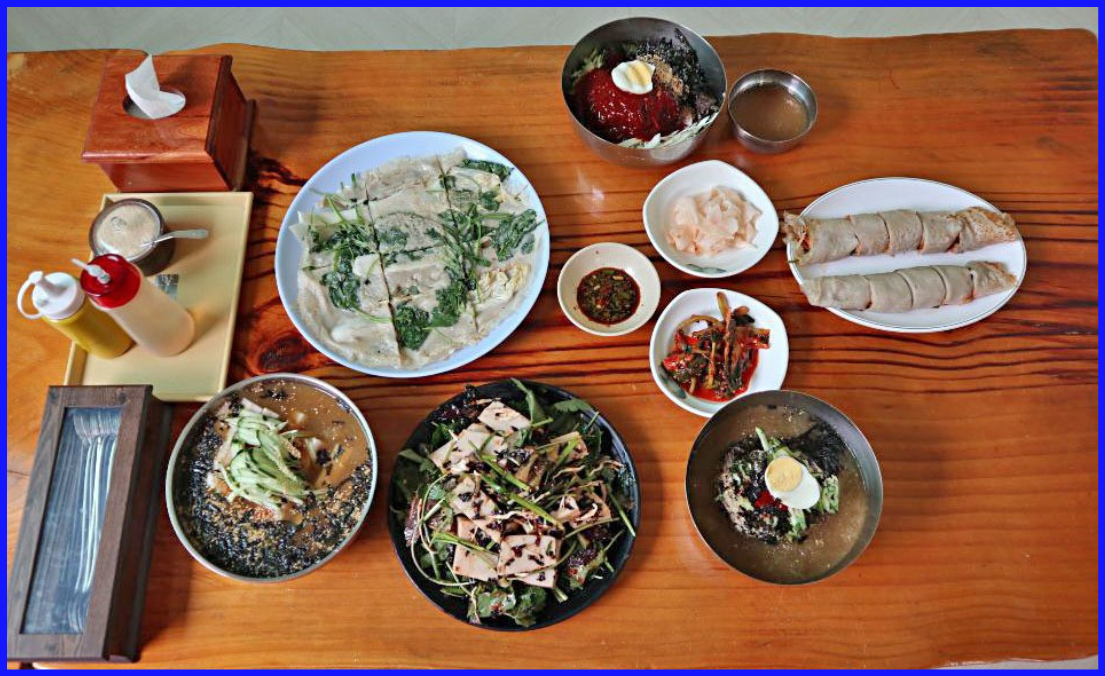 봉평-메밀막국수-맛집의-메밀요리-한상-차림