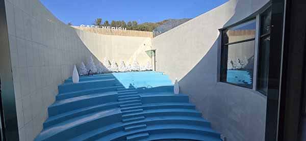 2층 외부형 폭포 테라스 공간