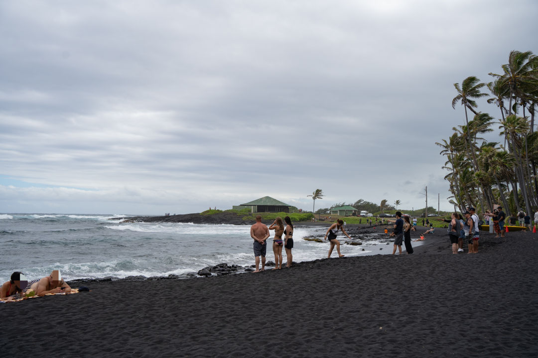 푸날루우 블랙 샌드 비치 모래
