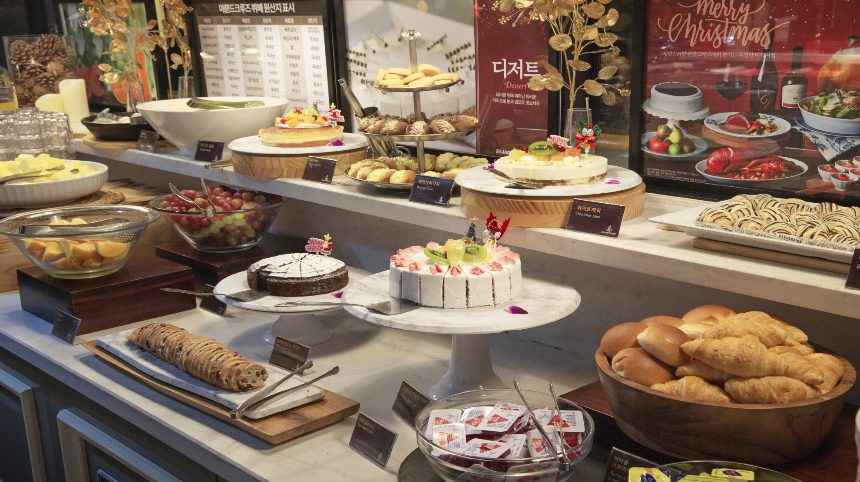 한강 크루즈 뷔페: 로맨틱한 서울 야경과 미식 여행