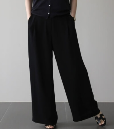 50대와 60대에게 가장 인기가 많은 쇼핑몰은 더애수입니다.