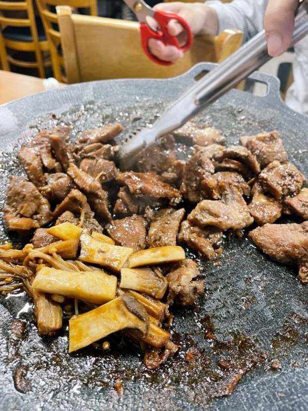 생방송오늘저녁 평택 통복시장 간장주물럭 55년 고향노포 쌈에 싸 먹어도 맛있다는 간장 돼지갈비 맛집 추천