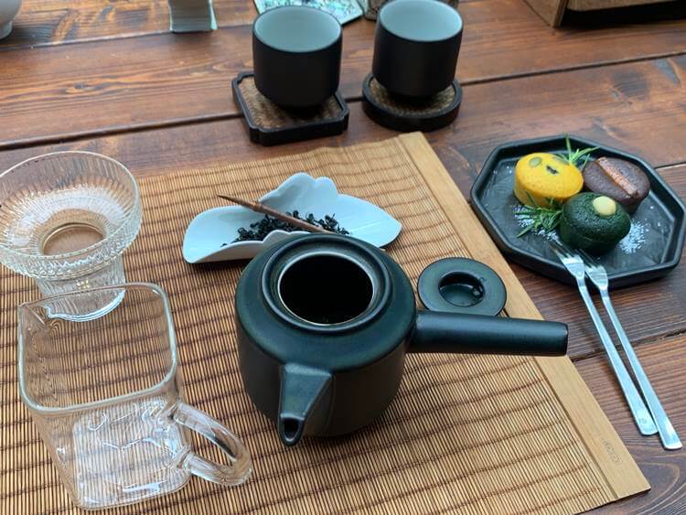 우려먹기 위한 차 도구