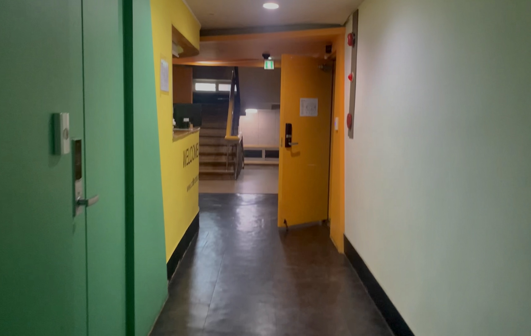 캘리호스텔리뷰 BUSAN CALLI HOSTEL REVIEW