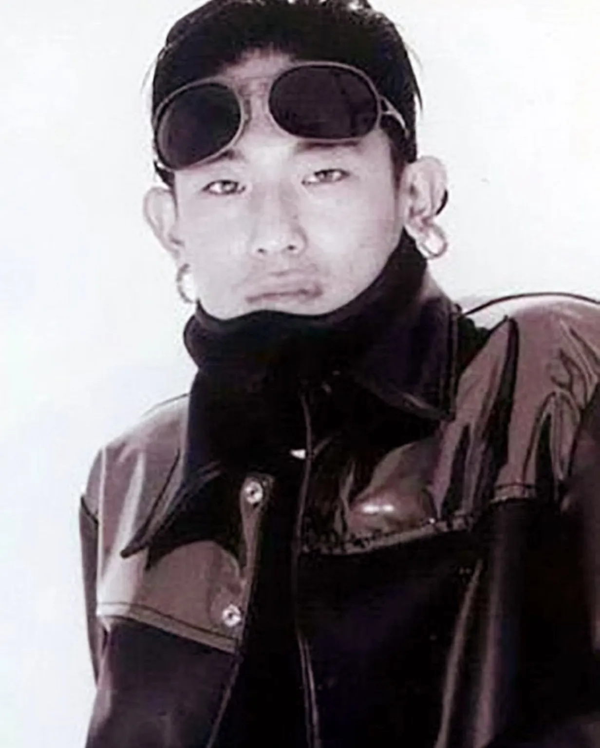 AI음성복원, 김성재 목소리 AI, 듀스4집, 이현도인터뷰, AI음악기술, BTS 말하자면 커버, 90년대가수, 음악AI프로젝트, AI윤리, 뉴잭스윙, Z세대음악, 복고음악, 레전드가수컴백, AI로복원된목소리, 듀스새앨범2025, 김성재인공지능복원, AI와아티스트협업, AI음원윤리, AI복원음원, 90년대아이돌부활