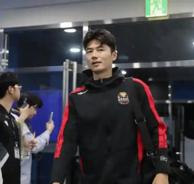 축구-선수-기성용-사진