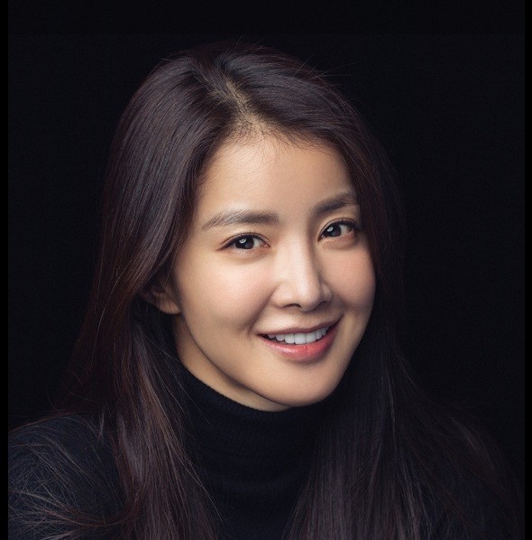 배우 이시영 사진