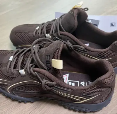 휠라 에샤페 초코