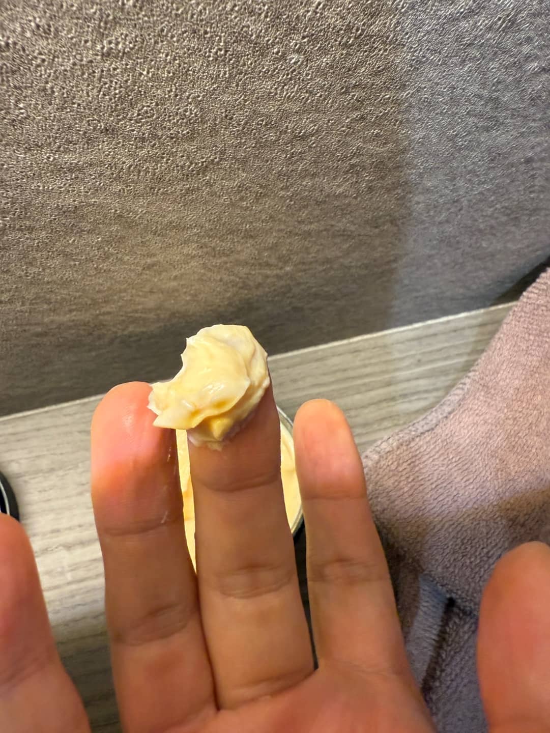 남자도 매일 바르는 향기 좋은 핸드밤 (내돈내산 / 헬스장, 회사에서 사용)