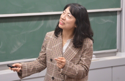 황정아 박사 프로필 나이 학력 고향 경력 평가