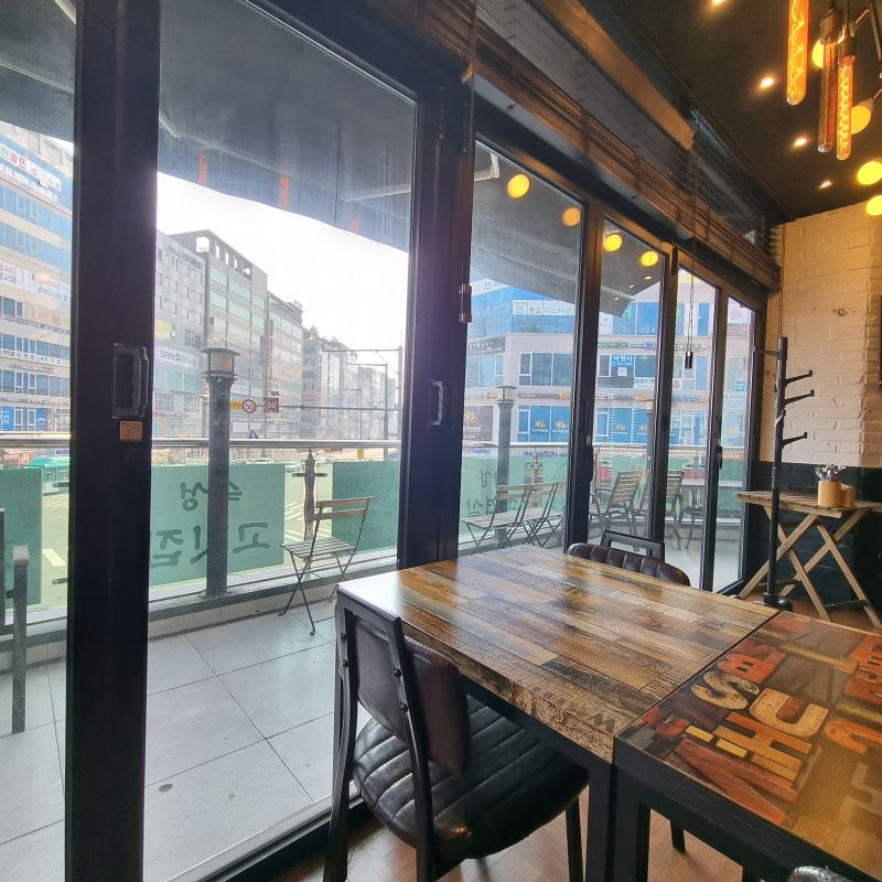 완선생-내부-사진