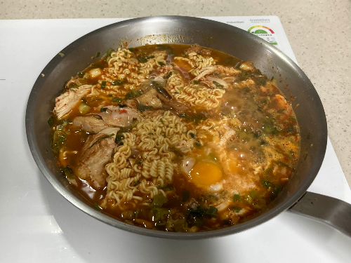 코스트코 로티세리 치킨 활용얼큰한 닭개장 라면 만들기