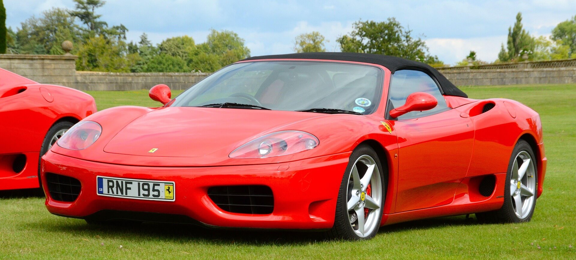 글로벌 주식 럭셔리 소비의 경기 비탄력성이 Ferrari 실적 변동성을 낮추는 이유