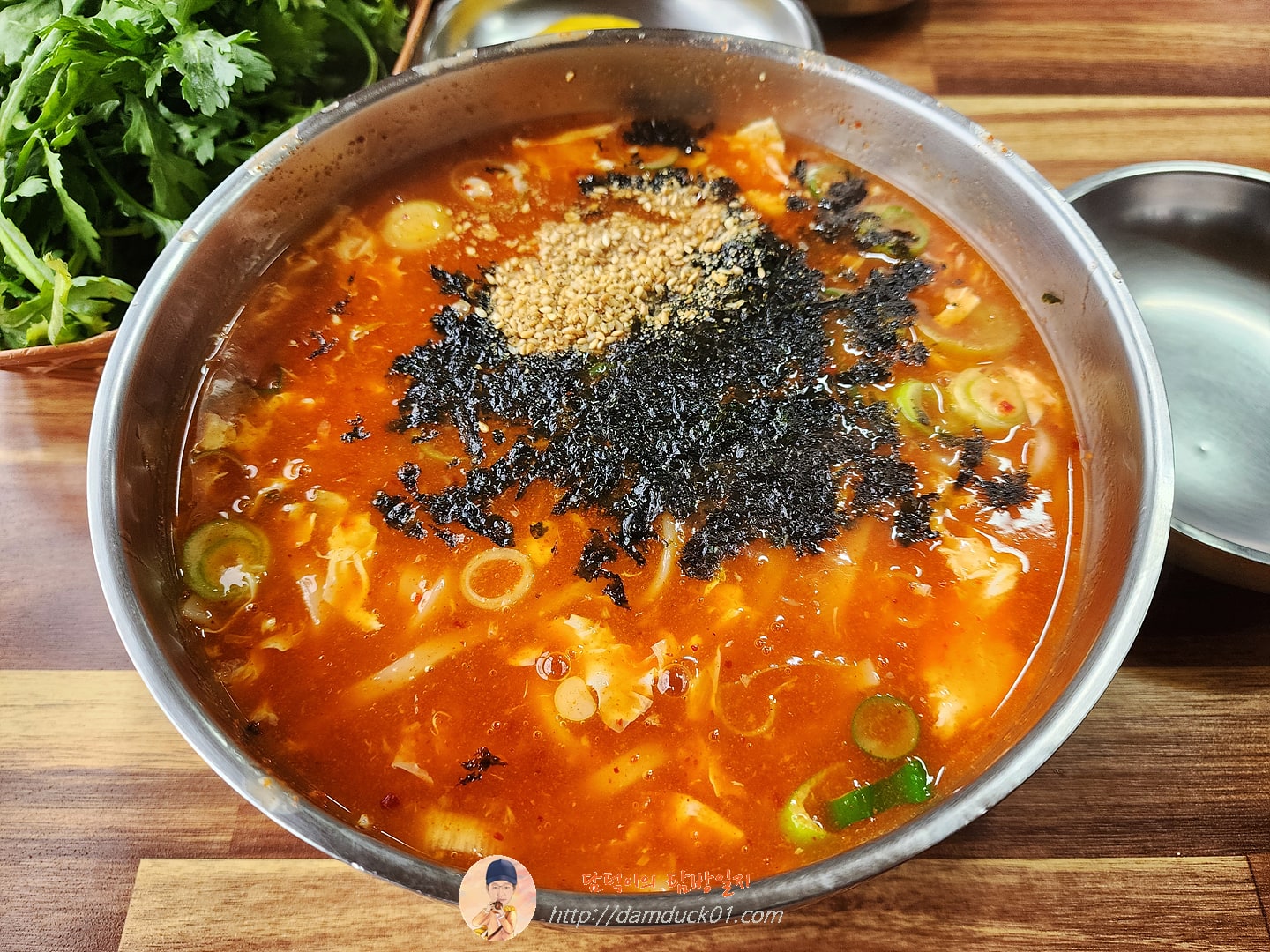 얼큰칼국수