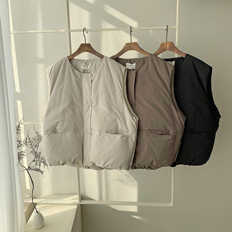 덕다운 라운드 패딩 조끼