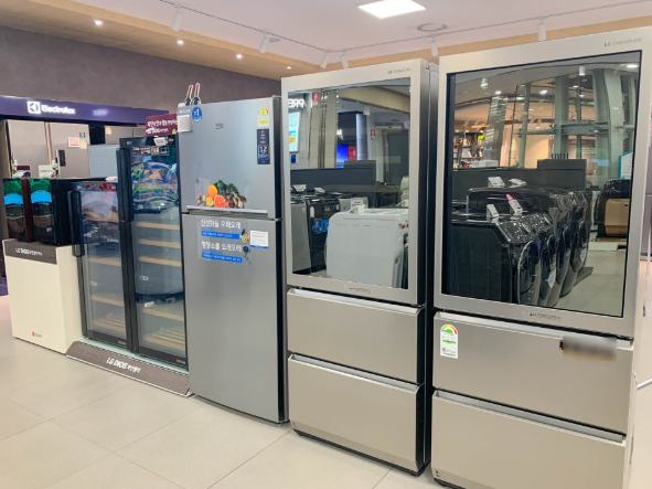 식품매장 냉장고 문 달기 사업
