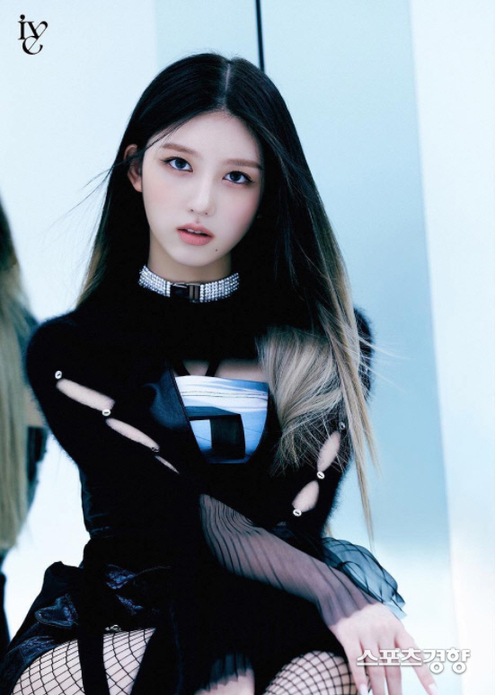 가을 아이브 IVE 나이 프로필 키 고화질 복근 화보 과거 레전드 본명