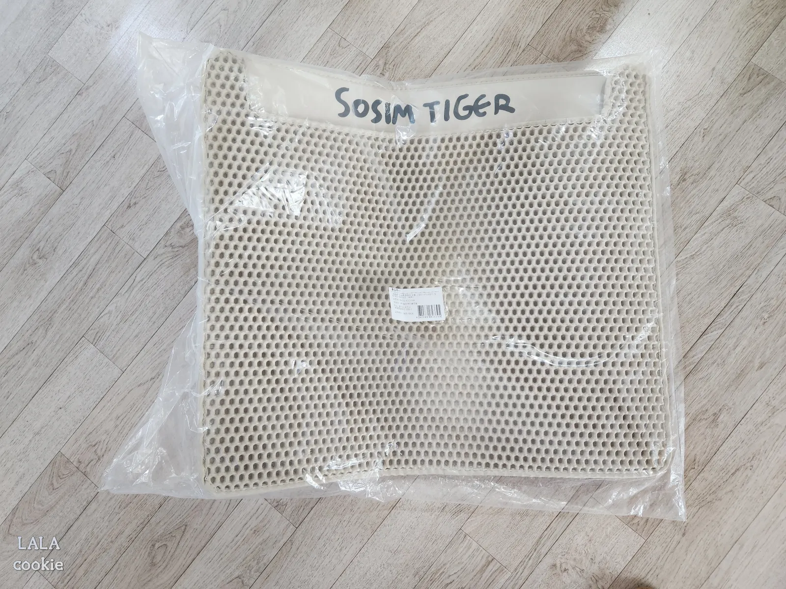 고양이-모래-매트-추천-비닐-포장