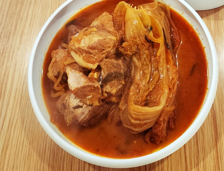 묵은지김치찜