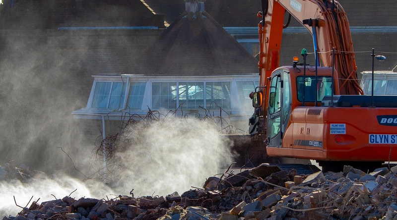 1. 공사현장의 위험 요소 이해하기