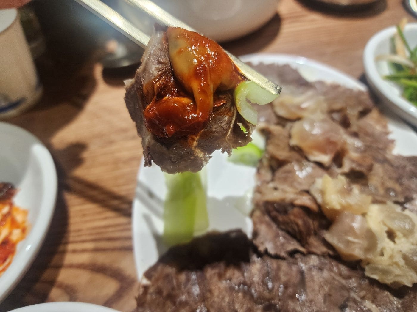 아롱사태수육 맛있게 먹는방법