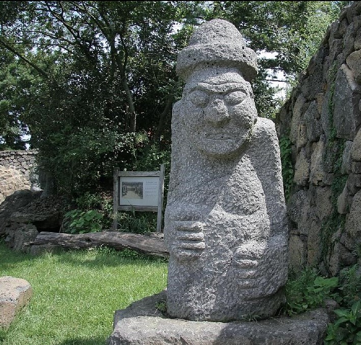 제주의 신비로운 전설과 이야기 한라산의 신화부터 돌하르방 이야기까지