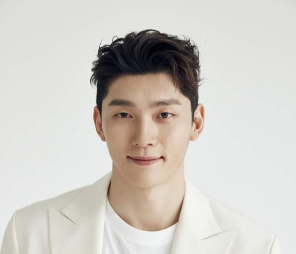 전종혁 프로필
