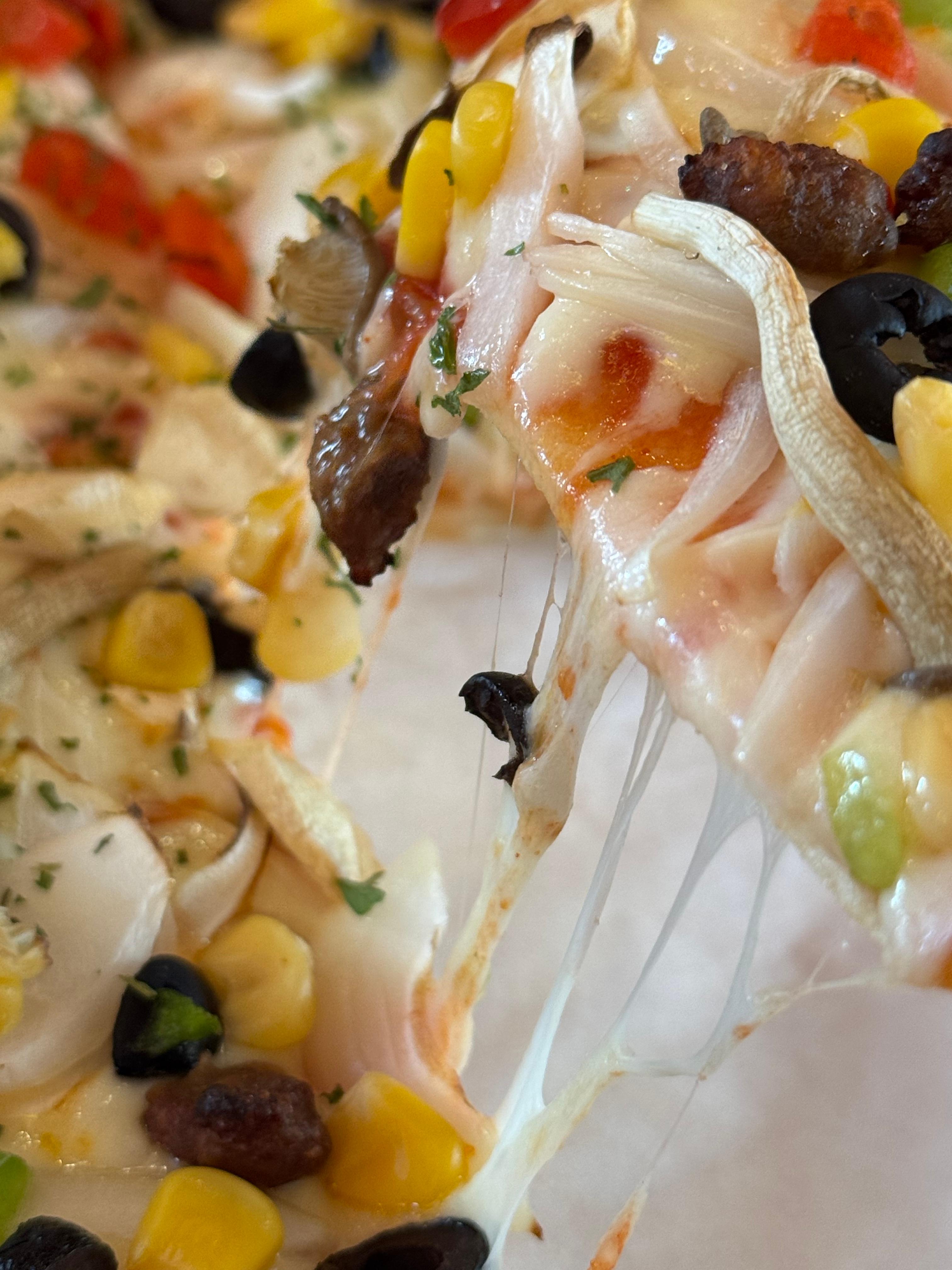 콤비네이션 피자 이미지