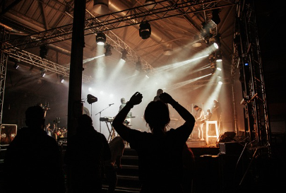 공연 매너 가이드: 초보 관객을 위한 필수 팁