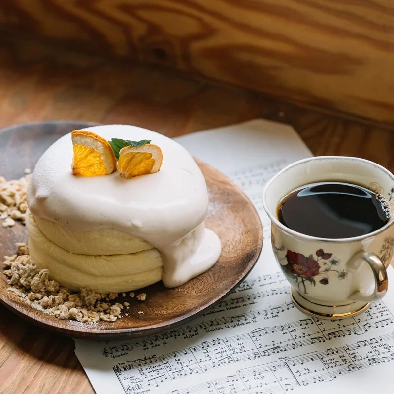 토요일은 밥이좋아 서울숲 성수 수플레 팬케이크 맛집 과일 얼그레이크림 크림브륄레 말차 초콜릿 티라미수 파블로바 서울 핫플 재벌집 장손 김남희 토밥 좋아 방송정보