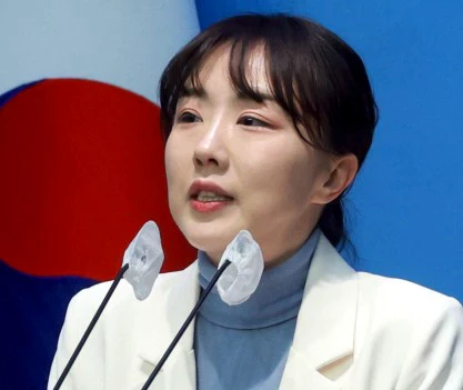 양소영 프로필 나이 고향 학력 정당 민주당 경력