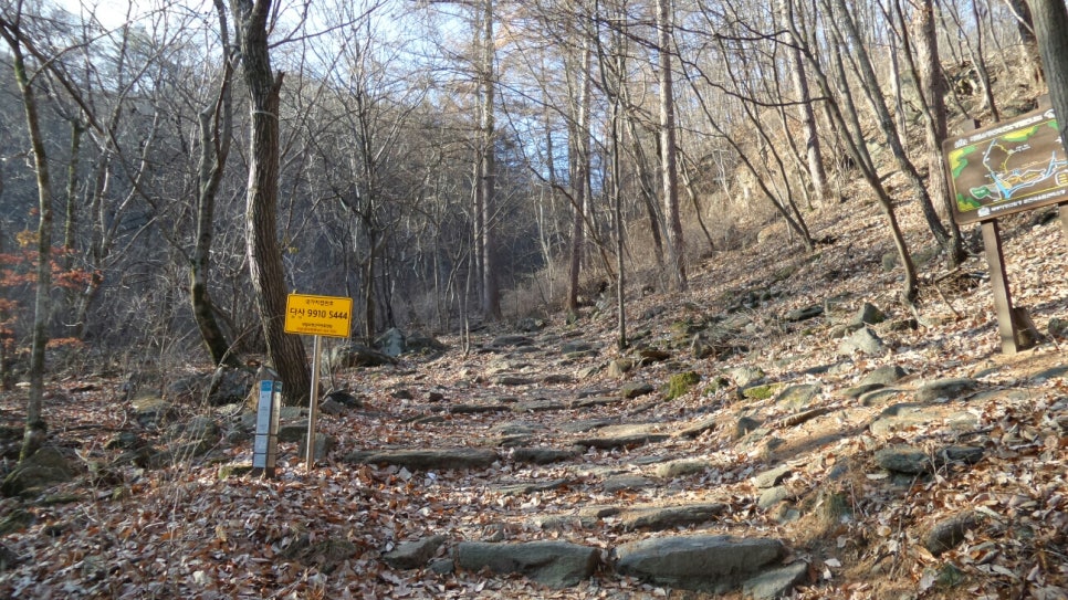 100대 명산 등산하기 다섯번째 유명할 만큼 아름다운 산 유명산 신령스러운 전설과 자연미&amp;#44; 역사문화가 어우러진 산 용문산 연계 산행 
