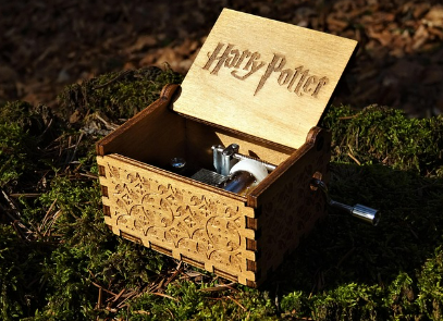 해리 포터와 마법사의 돌 마법, 세계로의 첫 걸음