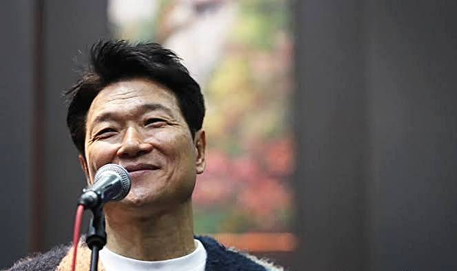 가수-안치환