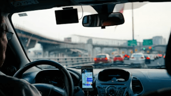 운전면허증 갱신 기간 초과 과태료