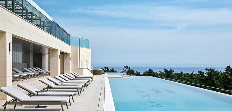 신라모노그램 수영장