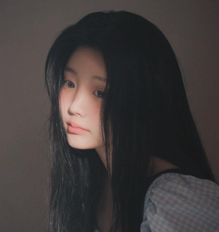 아일릿 원희 프로필