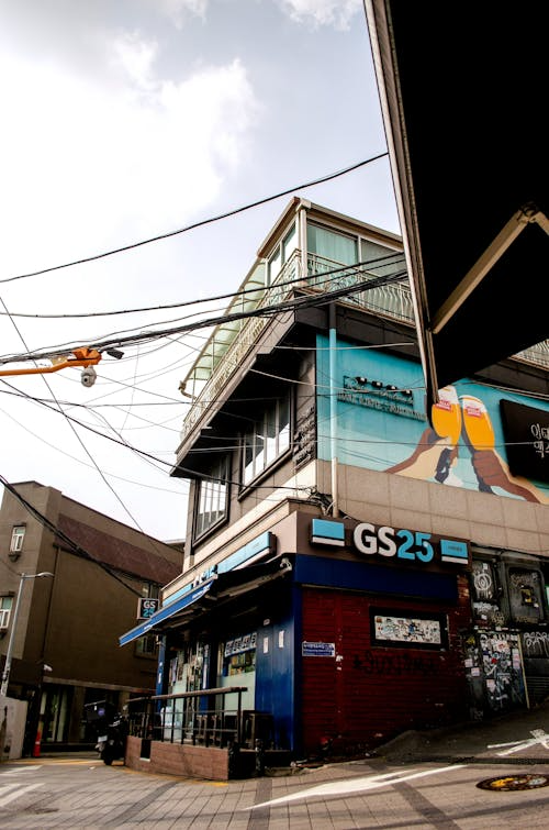 편의점의 특정 시간대 소비 패턴 변화 관찰 기록