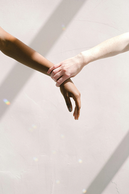 손목잡기, 손목 방어, 주짓수, 손목을 잡는 사진