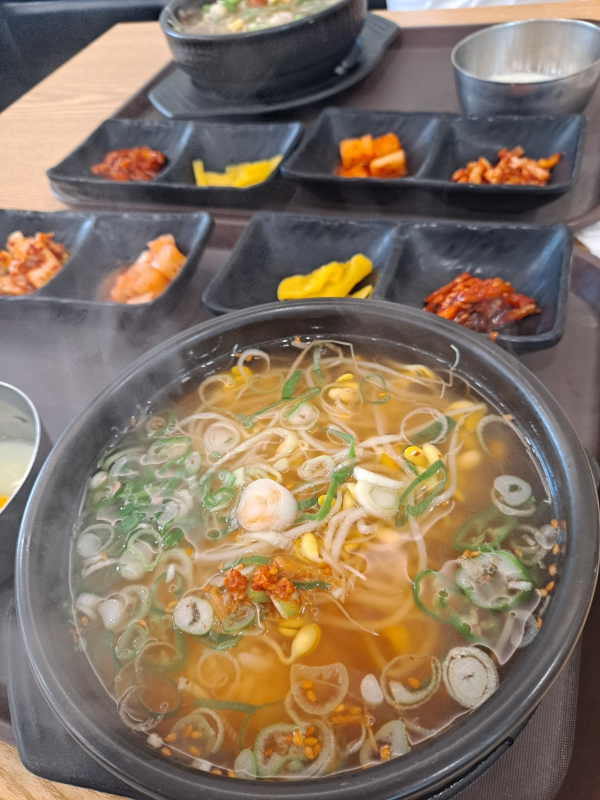 콩나물국밥 인증샷