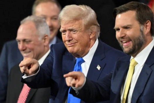 라라 트럼프 프로필 나이 고향 학력 경력 인스타 | 미국 트럼프 며느리 연설 화제 이유