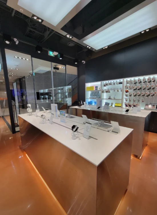 슈피겐플레그십스토어-생활의달인