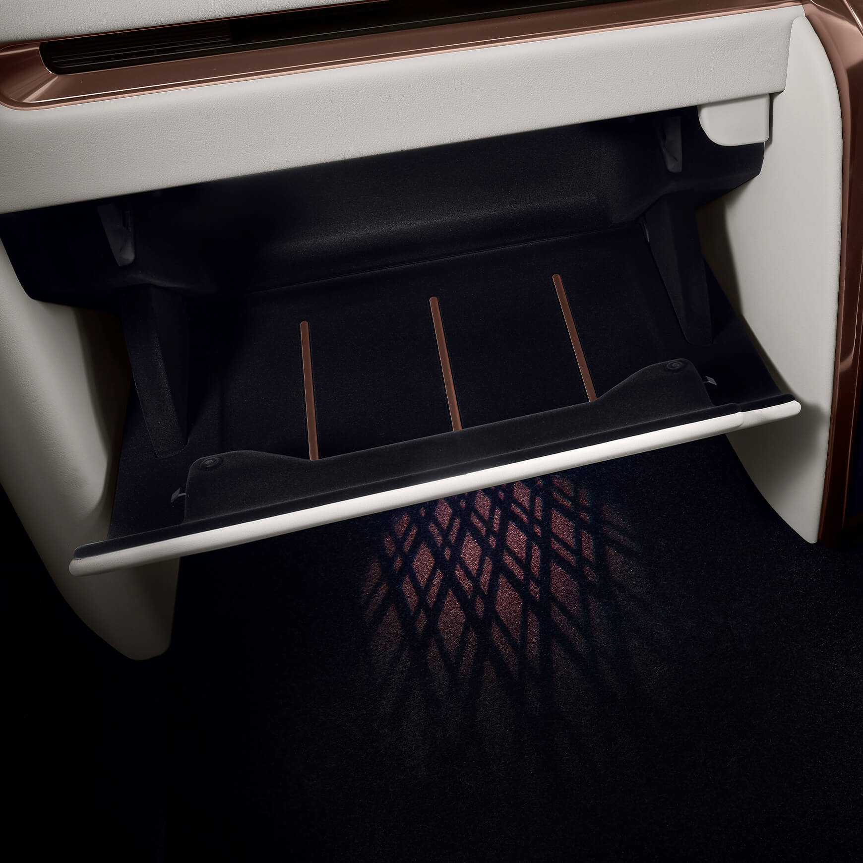 2025 렉서스 LM500h 하이브리드 미니밴의 특징과 모의 견적