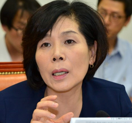 최민희 의원 프로필 나이 고향 학력 재산 여론조사