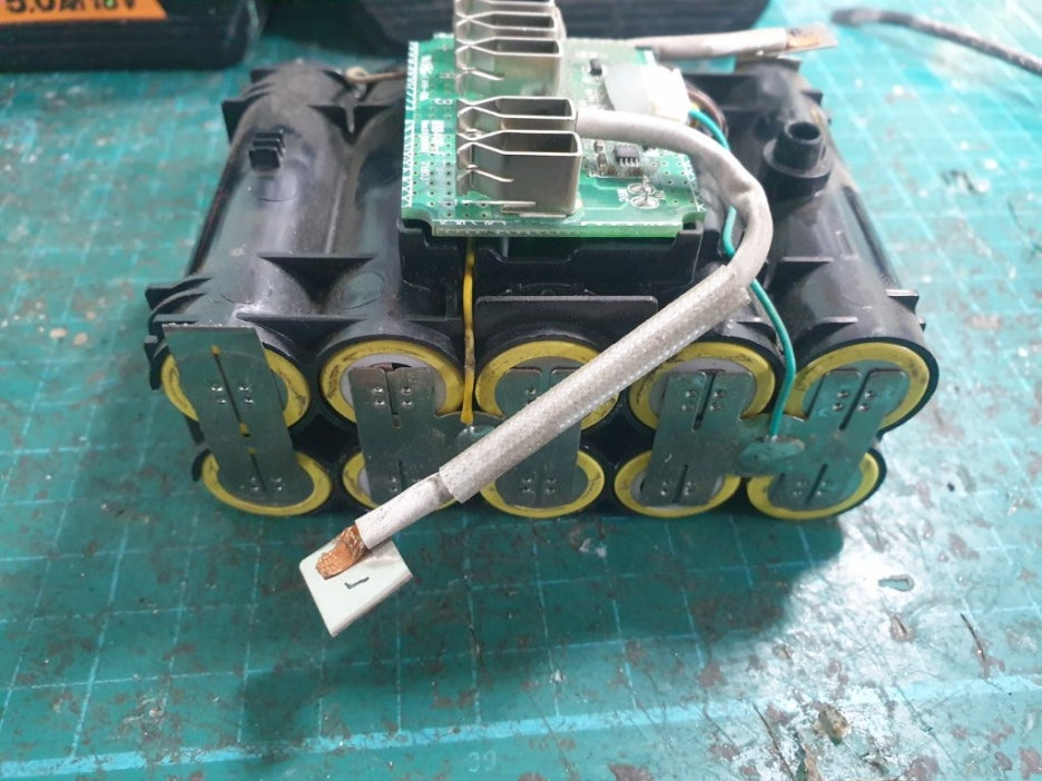 아임삭 배터리 회로와 배터리 분리