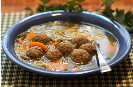 국물의 첫 숟갈이 주는 심리적 안정감의 과학