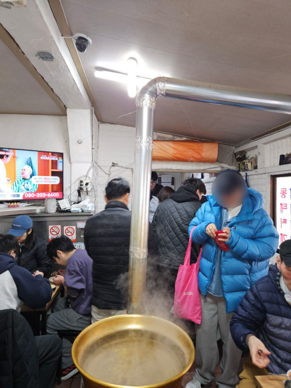 충청도식당 매장 풍경
